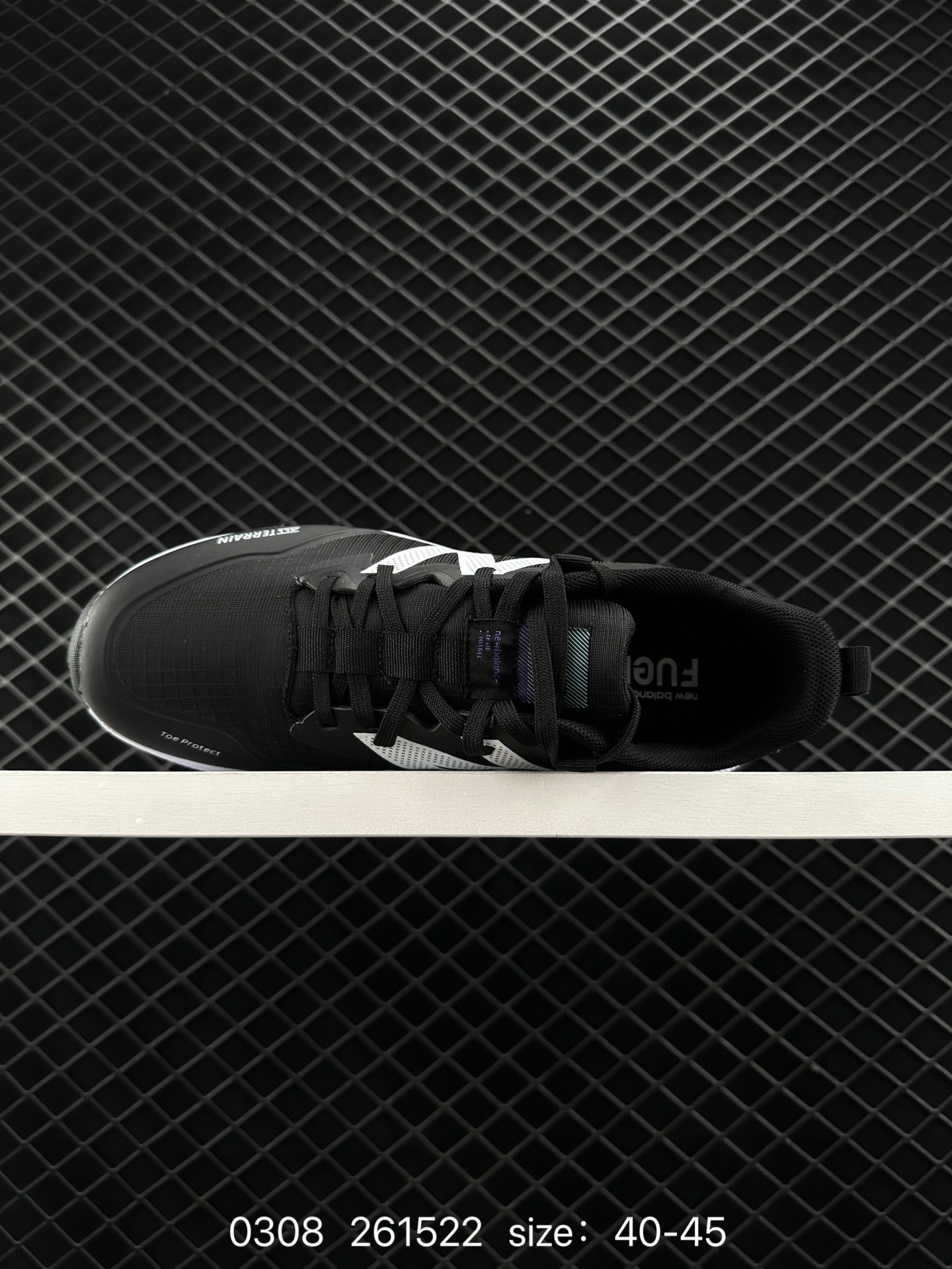 New Balance FuelCell RC Elite